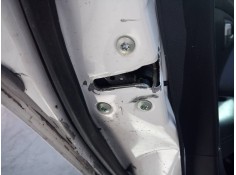 CERRADURA PUERTA TRASERA IZQUIERDA 