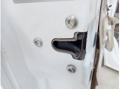 CERRADURA PUERTA DELANTERA IZQUIERDA 