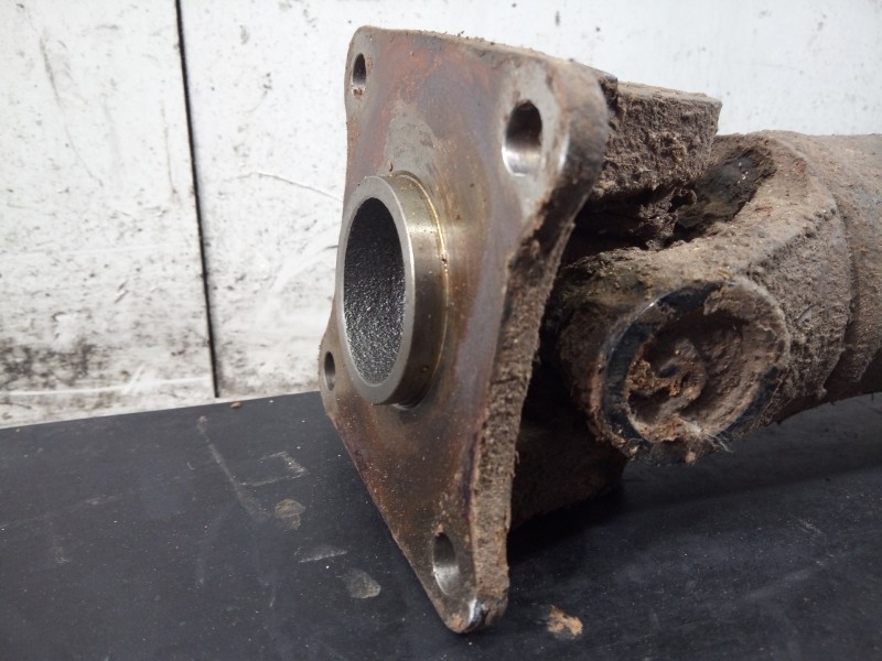 Recambio de transmision central delantera para ford ranger (et) cabina doble xlt limited 4x4 referencia OEM IAM   