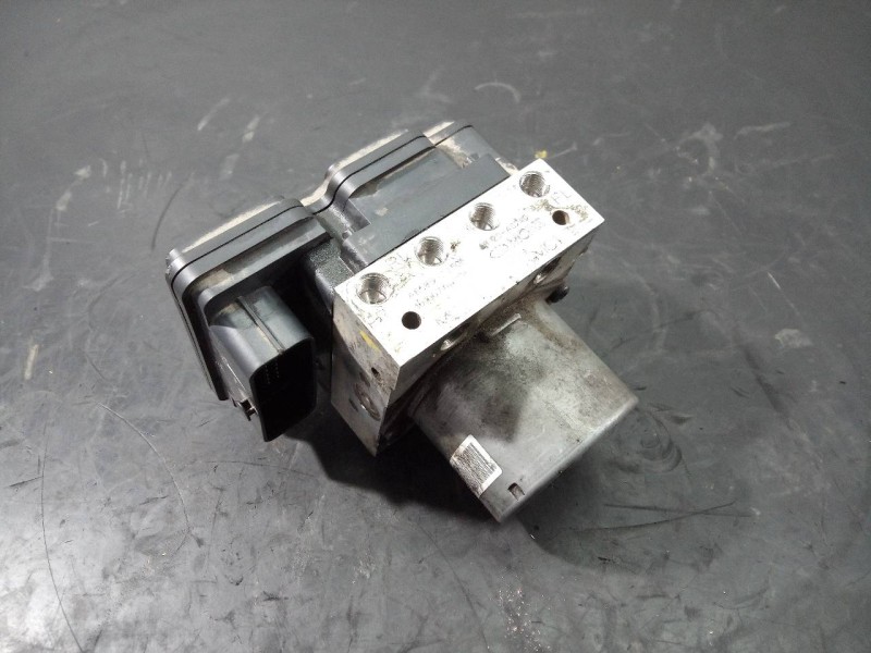Recambio de abs para hyundai i30 (gd) trend referencia OEM IAM A658922500  P3-B8-23-2