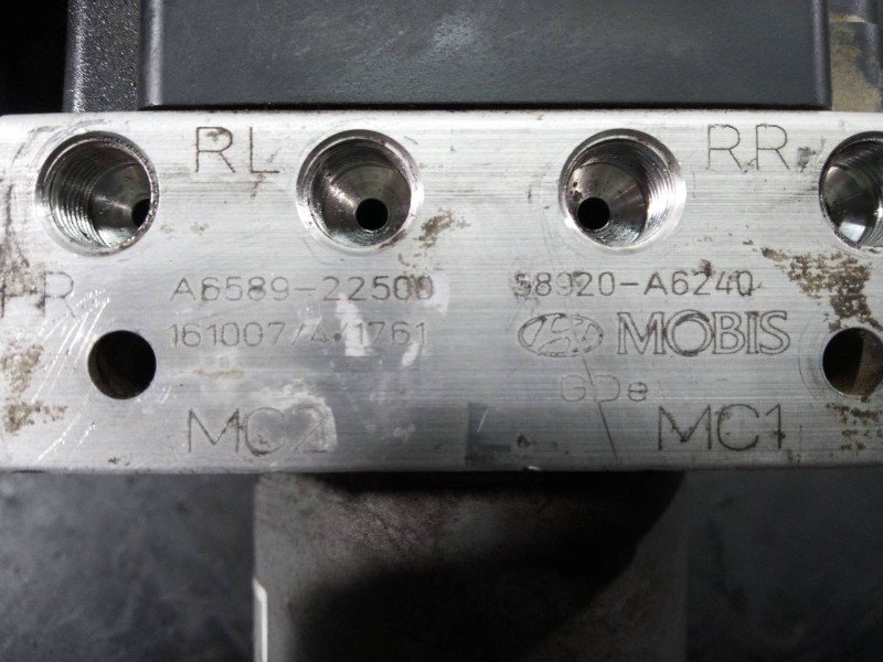 Recambio de abs para hyundai i30 (gd) trend referencia OEM IAM A658922500  P3-B8-23-2