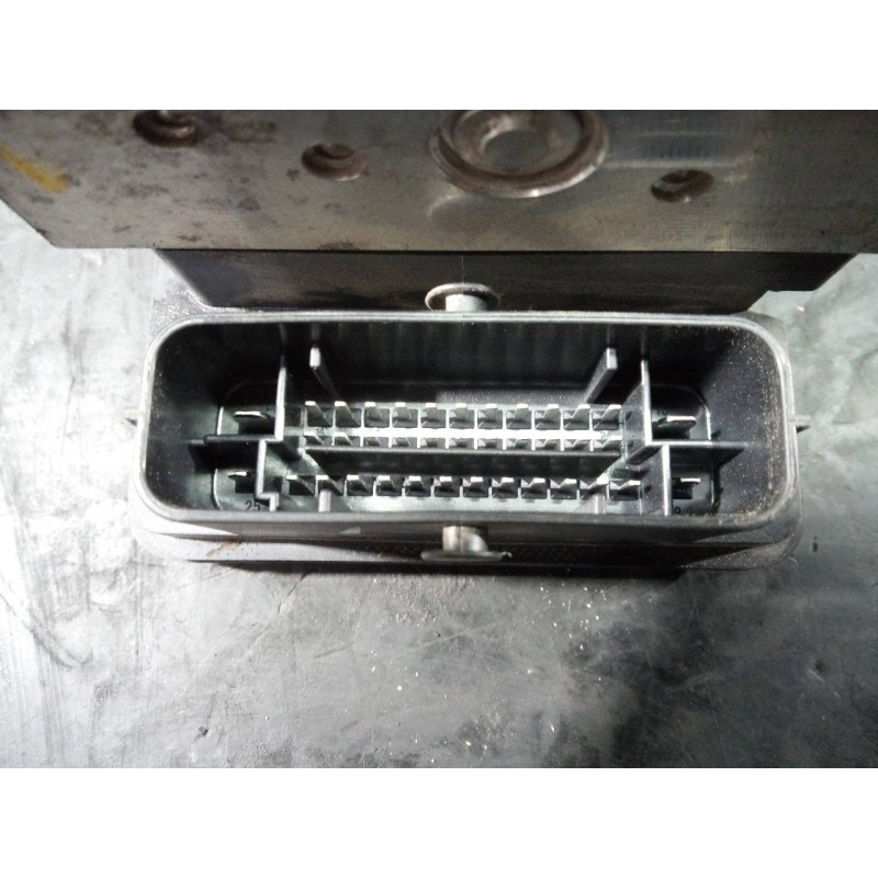 Recambio de abs para hyundai i30 (gd) trend referencia OEM IAM A658922500  P3-B8-23-2