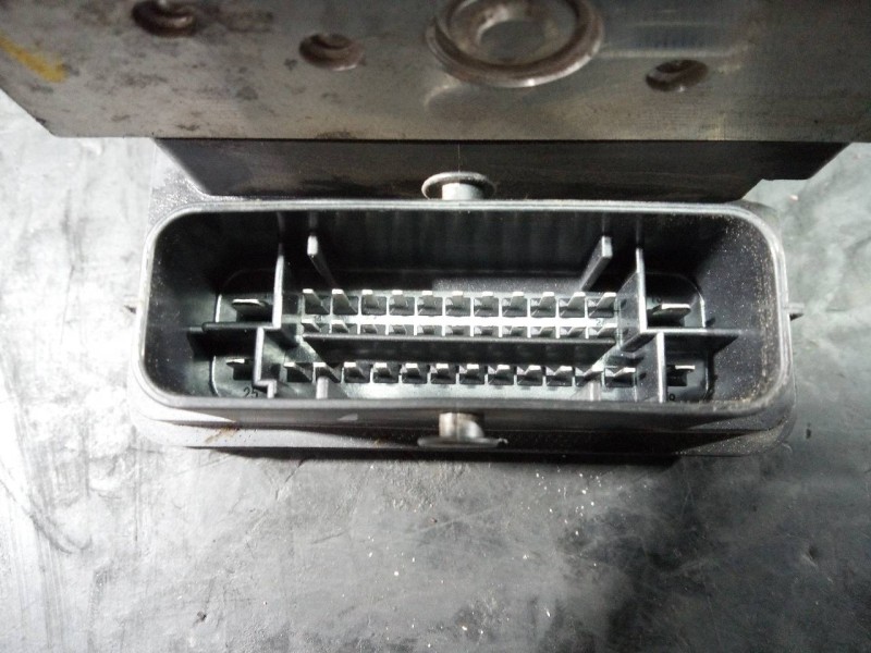 Recambio de abs para hyundai i30 (gd) trend referencia OEM IAM A658922500  P3-B8-23-2