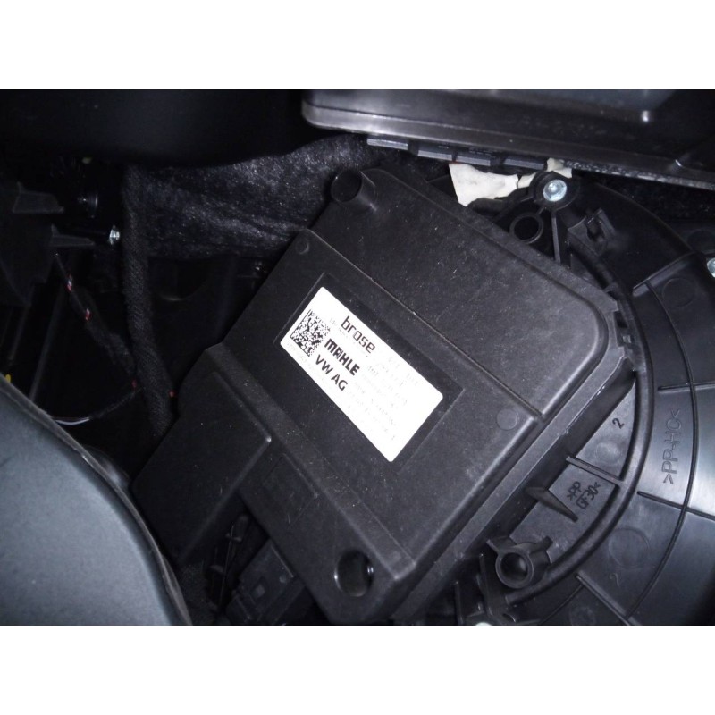 Recambio de ventilador calefaccion para audi a4 berlina (8w2) sport edition referencia OEM IAM 4M1820021  