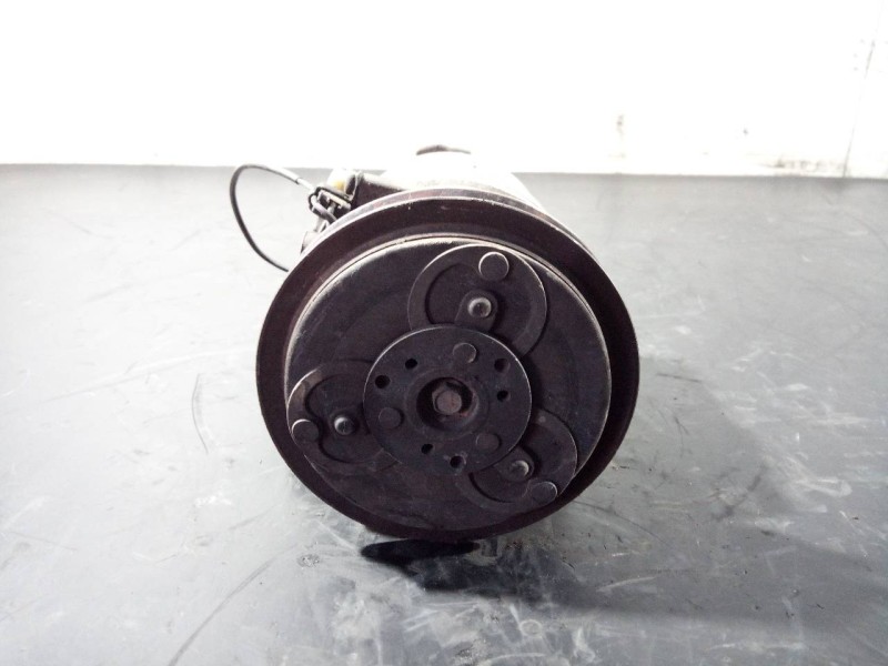 Recambio de compresor aire acondicionado para nissan terrano/terrano.ii (r20) lx (3-ptas.) referencia OEM IAM 92600OF001 OA72045