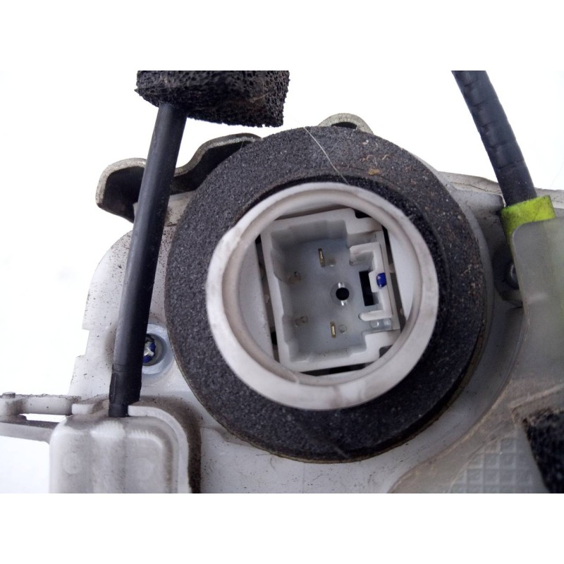 Recambio de cerradura puerta trasera derecha para toyota prius (nhw30) advance referencia OEM IAM   E2-B4-50-1