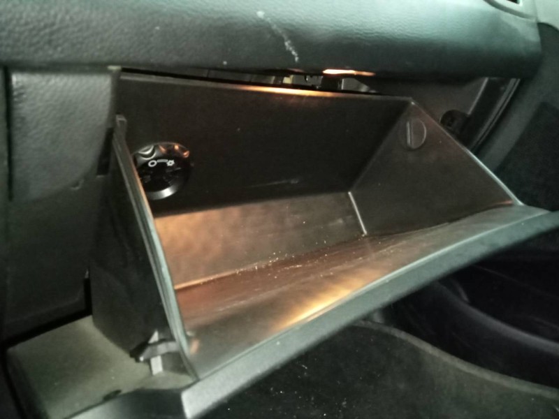 Recambio de guantera para hyundai i30 (gd) trend referencia OEM IAM   