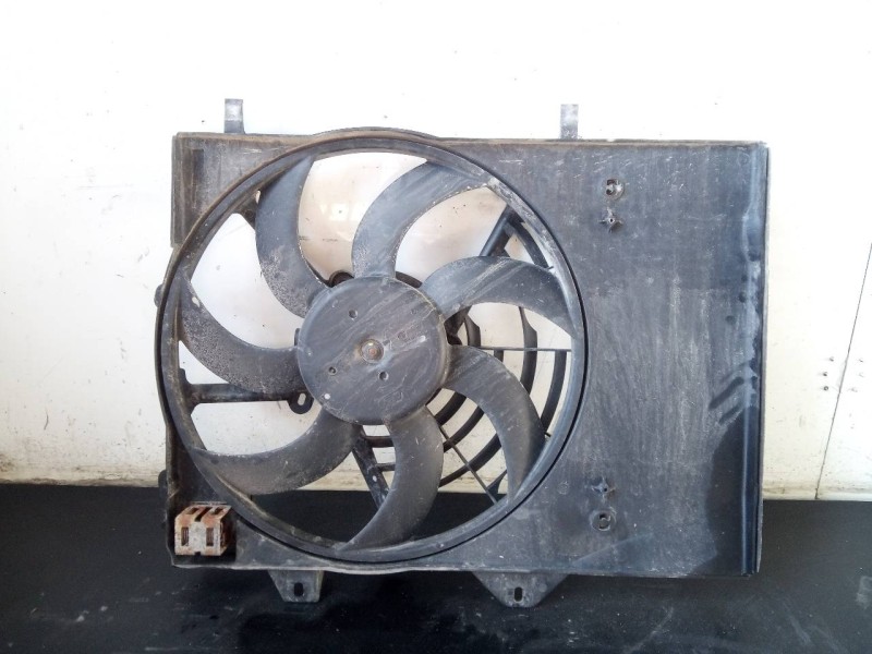 Recambio de electroventilador para citroën c3 picasso exclusive referencia OEM IAM GMV140CEM00 FS2083 P2-A7-3