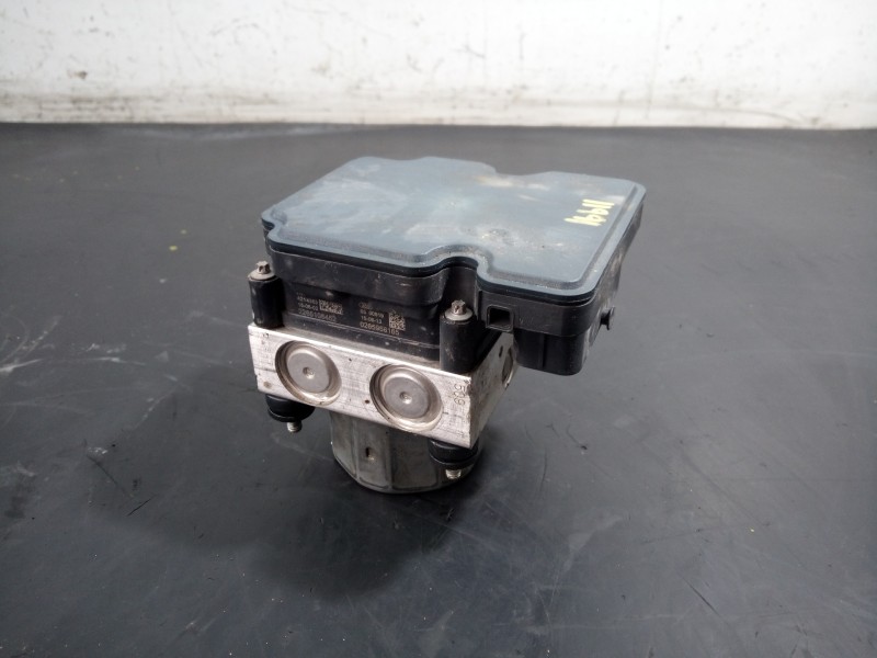 Recambio de abs para nissan x-trail (t32) acenta referencia OEM IAM 476604CC1A 269620 P3-B8-24-1