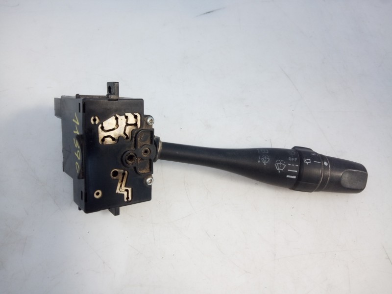 Recambio de mando limpia para nissan terrano/terrano.ii (r20) comfort referencia OEM IAM 257SA54394779D  E3-B4-22-2