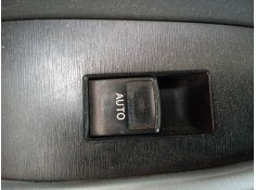 MANDO ELEVALUNAS DELANTERO DERECHO 