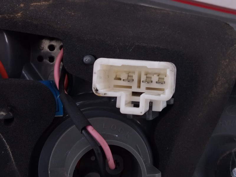 Recambio de piloto trasero derecho porton para hyundai i30 (gd) trend referencia OEM IAM   E2-B5-49-2