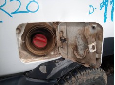 Recambio de tapa exterior combustible para nissan terrano/terrano.ii (r20) comfort referencia OEM IAM    2
