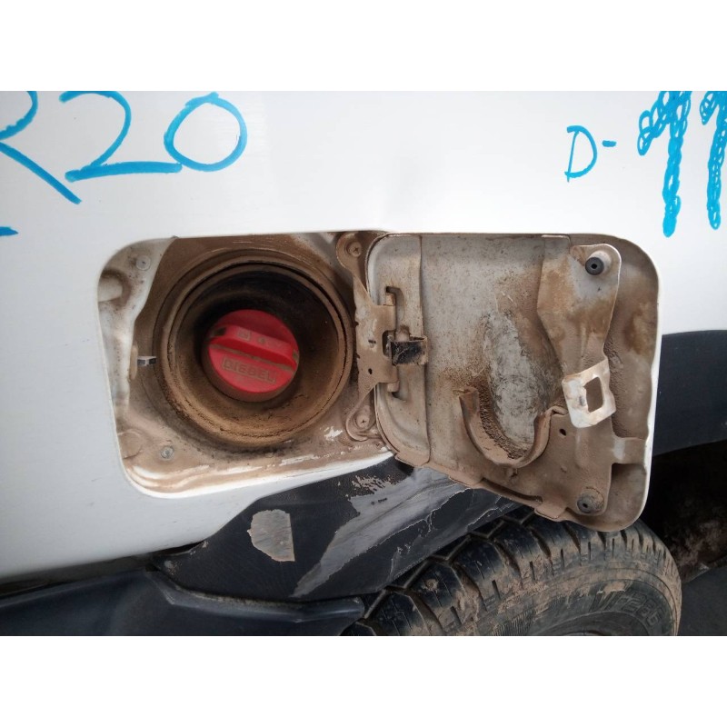 Recambio de tapa exterior combustible para nissan terrano/terrano.ii (r20) comfort referencia OEM IAM   