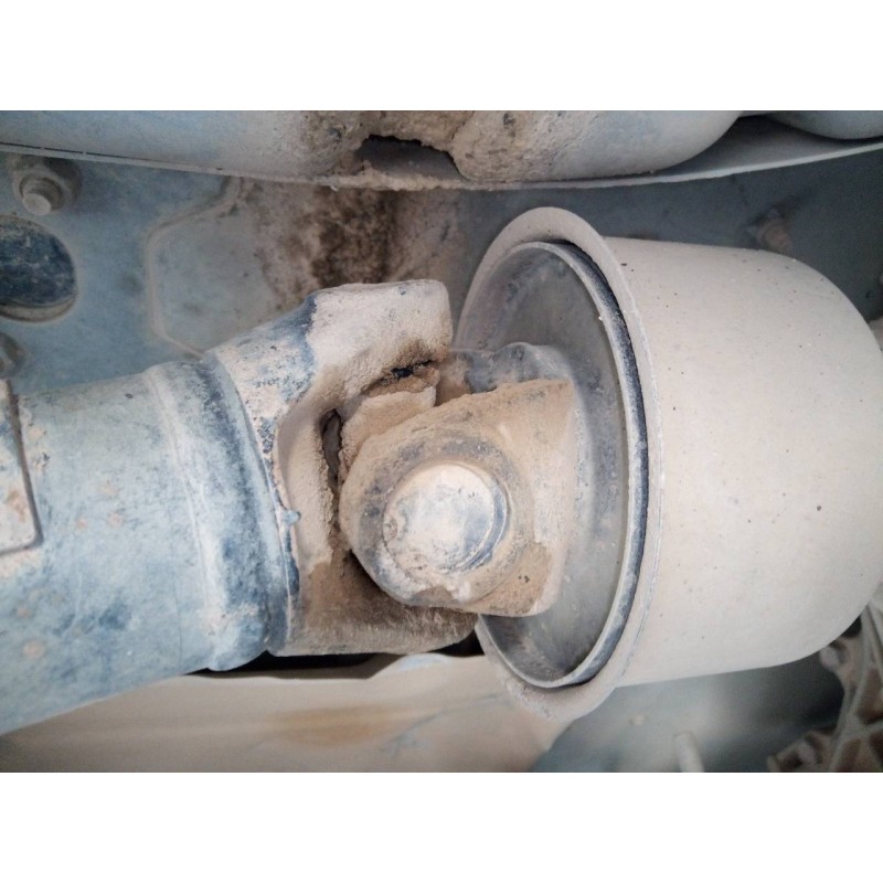 Recambio de transmision central para nissan terrano/terrano.ii (r20) comfort referencia OEM IAM   