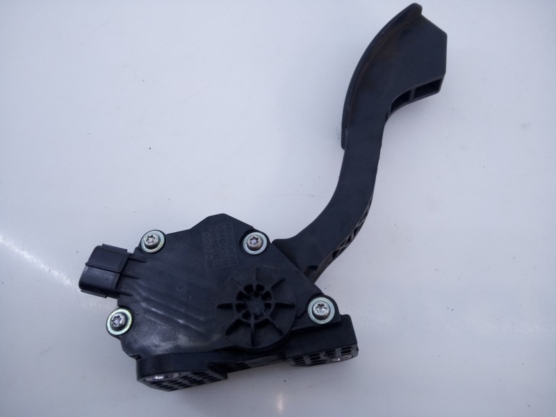 Recambio de pedal acelerador para toyota prius (nhw30) advance referencia OEM IAM 7811012010  