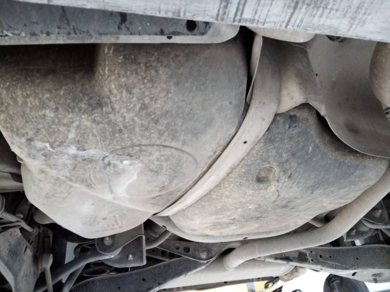 Recambio de deposito combustible para seat leon (1p1) stylance / style referencia OEM IAM 1K0201685M  