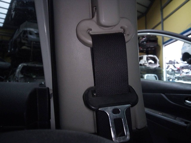 Recambio de kit airbag para nissan x-trail (t32) acenta referencia OEM IAM 988204CG0A 627746700 