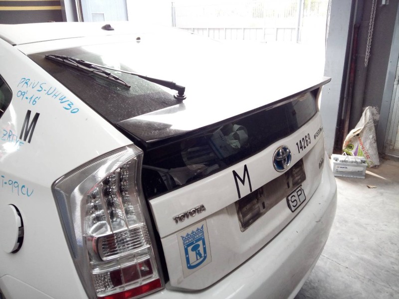 Recambio de porton trasero para toyota prius (nhw30) advance referencia OEM IAM   