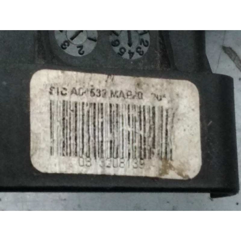 Recambio de cerradura puerta delantera izquierda para citroën c5 station wagon premier referencia OEM IAM 033208139  E1-A4-28-2