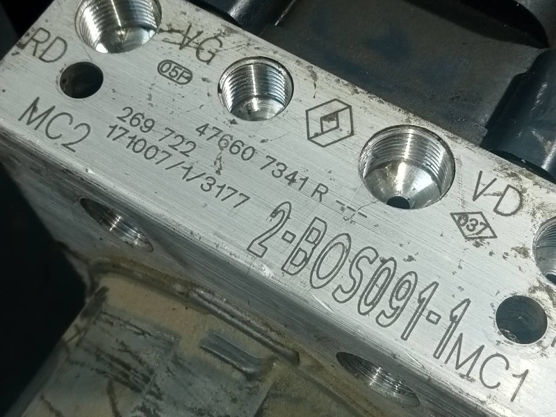 Recambio de abs para renault clio iv dynamique referencia OEM IAM 476607341R 269722 P3-B9-17-1