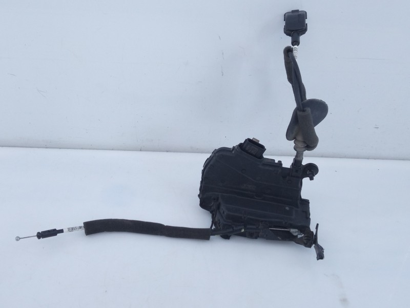 Recambio de cerradura puerta delantera derecha para renault clio iv dynamique referencia OEM IAM 805024563R  E1-A1-4-1