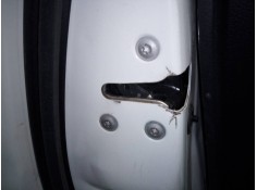 CERRADURA PUERTA TRASERA IZQUIERDA 