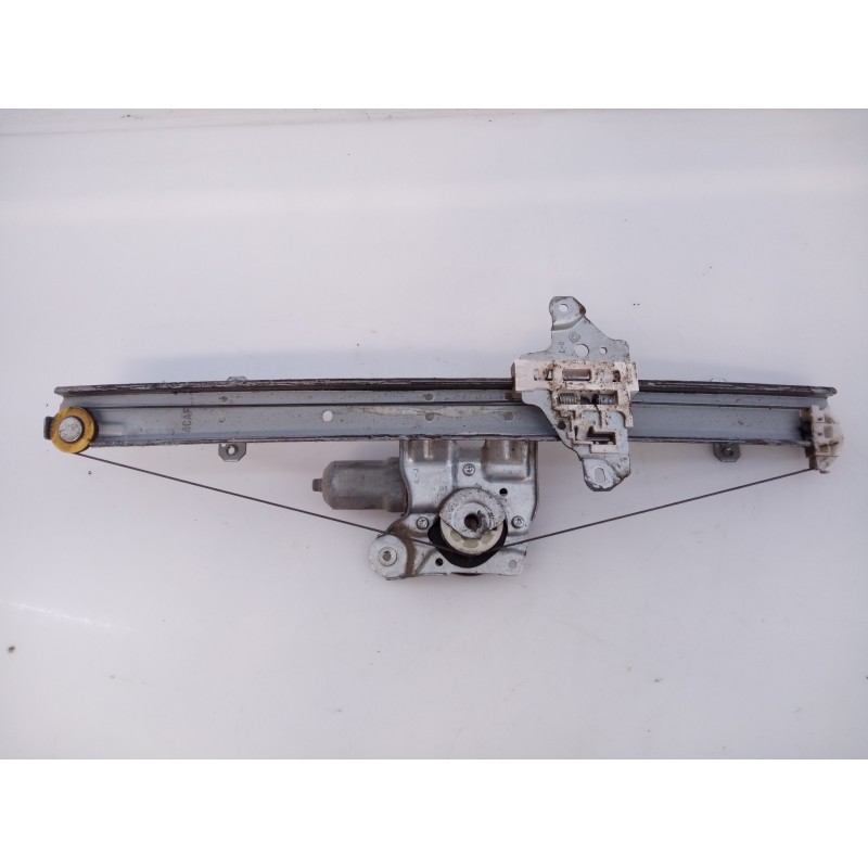 Recambio de elevalunas delantero izquierdo para nissan x-trail (t32) acenta referencia OEM IAM 807304CA1A 0620403410 E2-A4-35-2