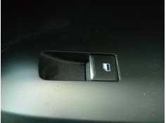 MANDO ELEVALUNAS DELANTERO DERECHO 