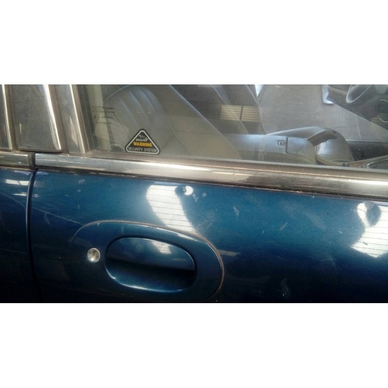 Recambio de puerta delantera derecha para jaguar soveringn referencia OEM IAM   