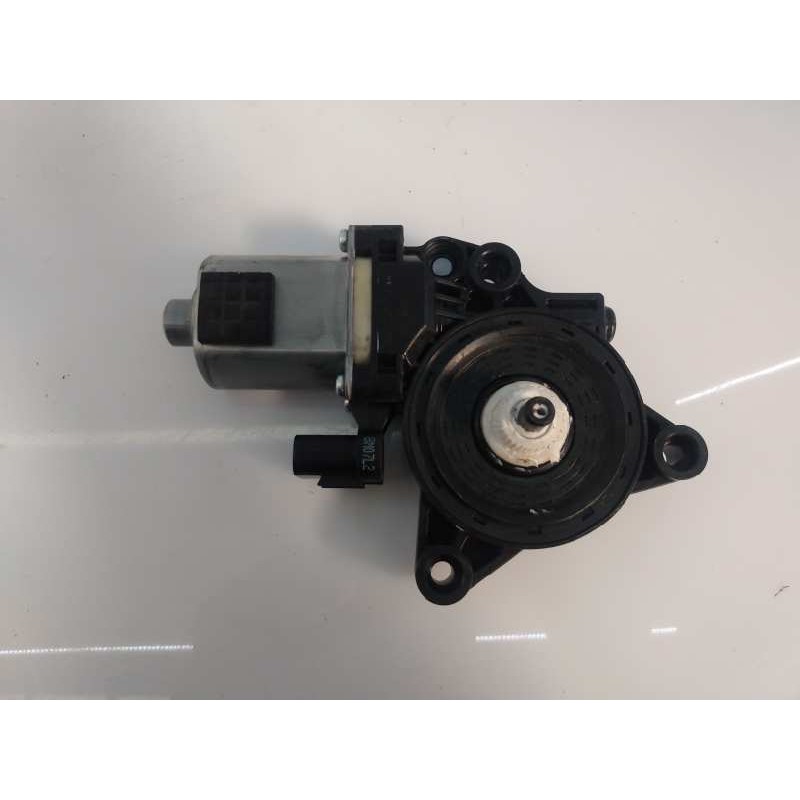 Recambio de motor elevalunas trasero izquierdo para kia sportage drive 2wd referencia OEM IAM 83450F1000 1100924807 E2-B5-61-2