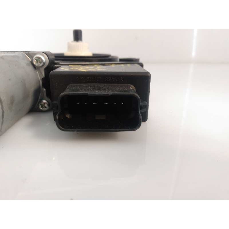 Recambio de motor elevalunas delantero izquierdo para hyundai santa fe style 4wd limited referencia OEM IAM 82450S1010  E2-B5-61