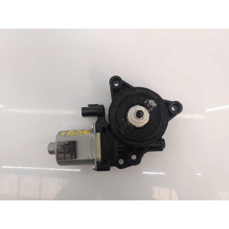 Recambio de motor elevalunas delantero izquierdo para kia sportage drive 2wd referencia OEM IAM 82450F1000  E2-B5-61-2