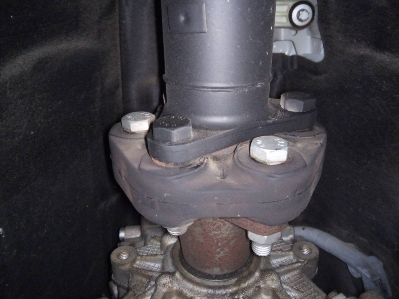 Recambio de transmision central para bmw serie 1 lim. (f21) 116d referencia OEM IAM   