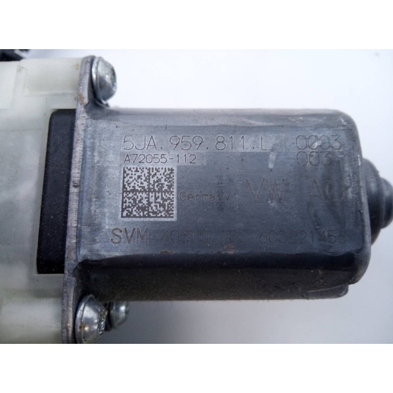 Recambio de elevalunas trasero izquierdo para seat toledo (kg3) style referencia OEM IAM 5JA959811L A72055112 E1-B6-40-1