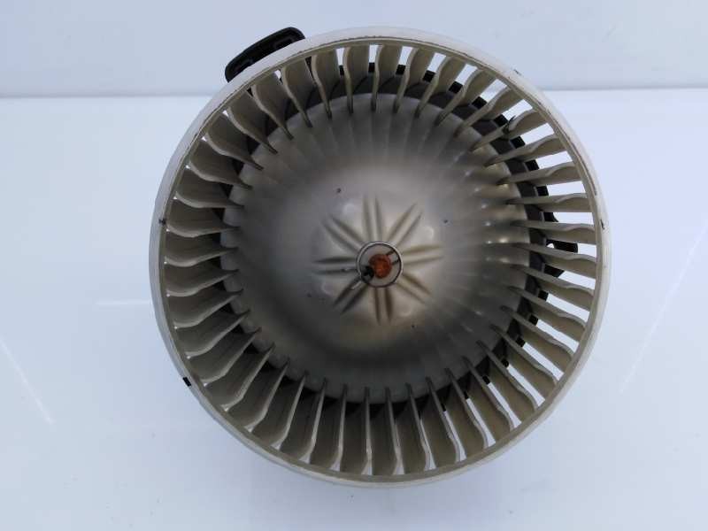 Recambio de ventilador calefaccion para kia sorento 2.5 crdi concept referencia OEM IAM B308830230 A540222C E3-A3-34-3