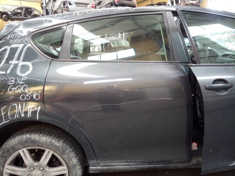 Recambio de puerta trasera derecha para seat leon (1p1) stylance / style referencia OEM IAM   