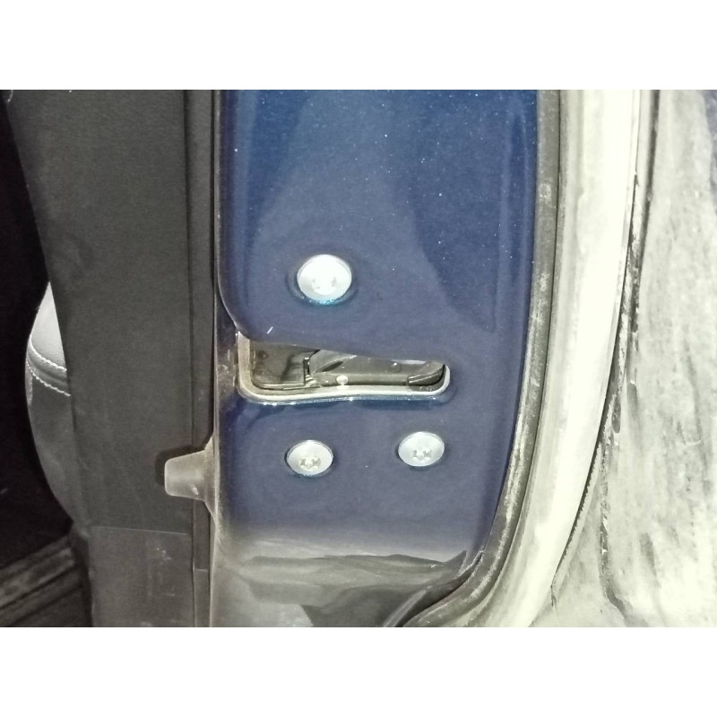 Recambio de cerradura puerta trasera derecha para kia niro drive referencia OEM IAM   