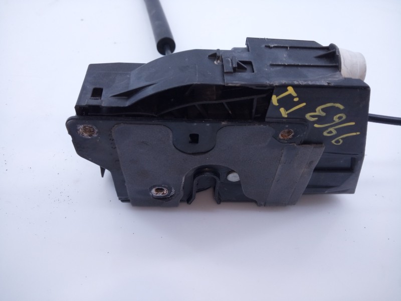 Recambio de cerradura puerta trasera izquierda para land rover range rover evoque evoque referencia OEM IAM K8D224995CC  E1-B4-3