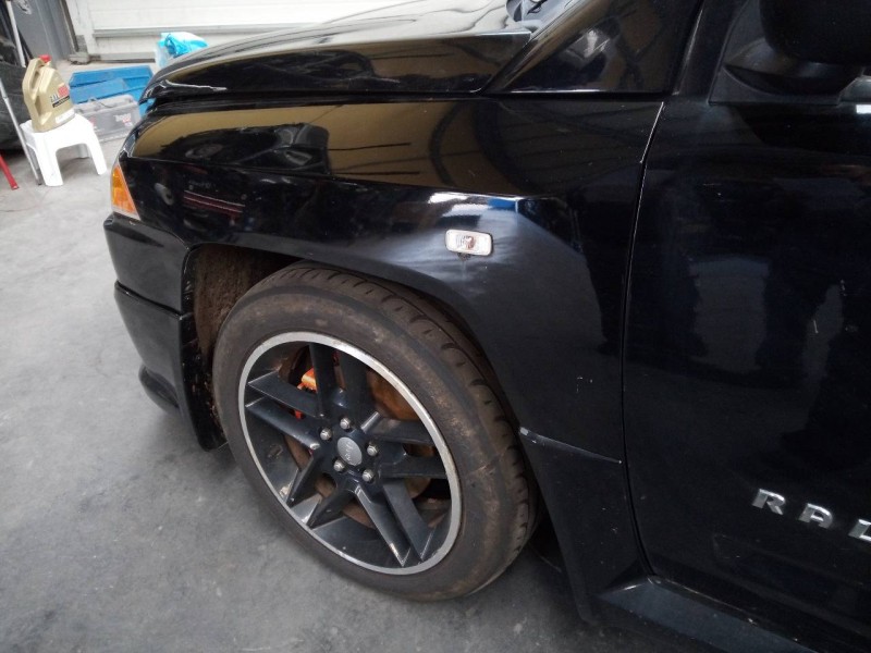 Recambio de aleta delantera izquierda para jeep compass limited referencia OEM IAM   