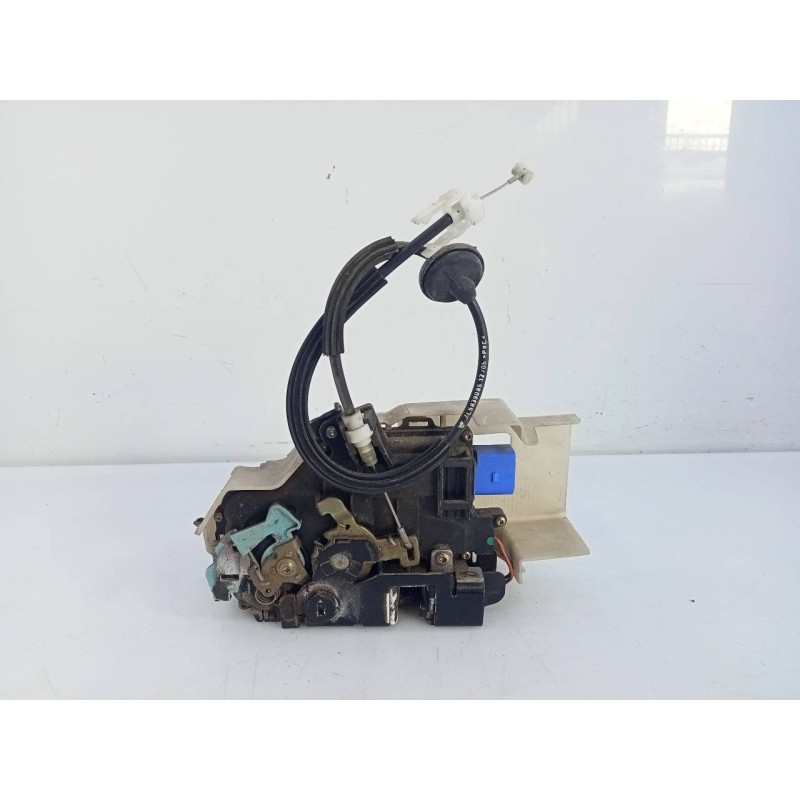 Recambio de cerradura puerta trasera izquierda para porsche cayenne (typ 9pa) 3.2 v6 cat referencia OEM IAM 7L0839015  E1-A5-48-