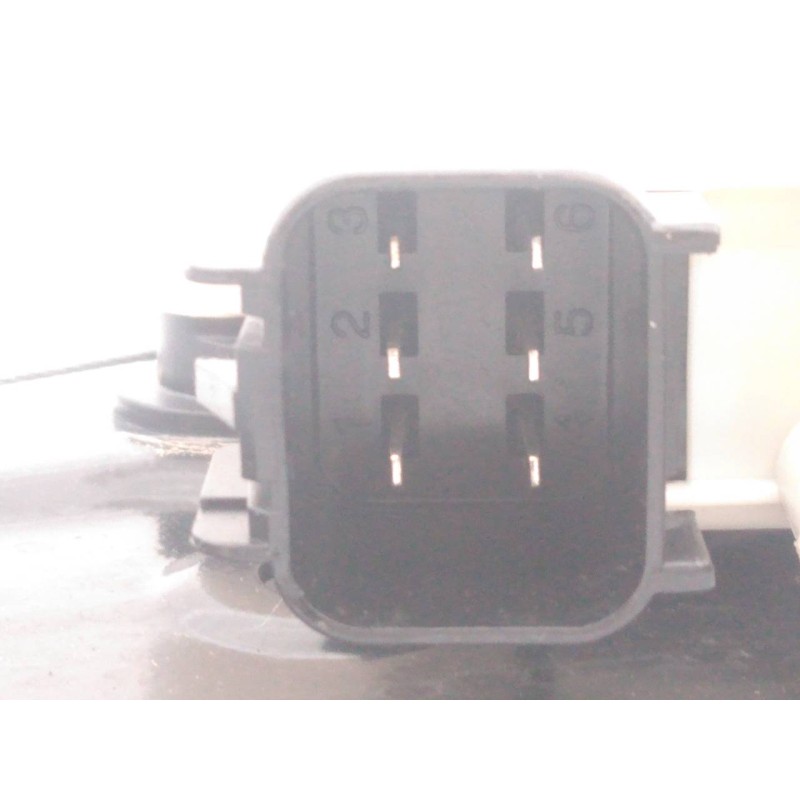 Recambio de elevalunas trasero izquierdo para land rover range rover evoque evoque referencia OEM IAM   E1-B4-24-2