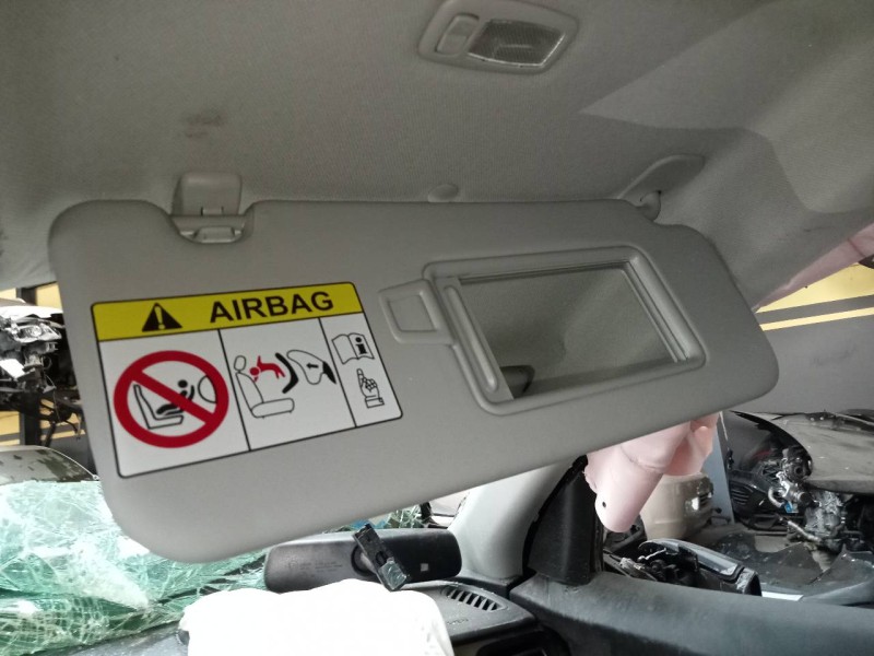 Recambio de parasol derecho para kia niro drive referencia OEM IAM   