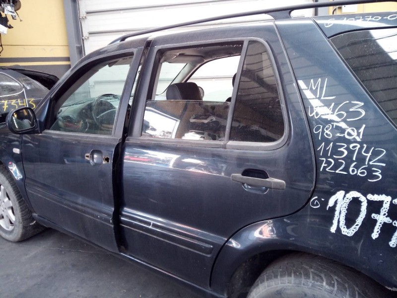 Recambio de puerta trasera izquierda para mercedes-benz clase m (w163) 430 (163.172) referencia OEM IAM   