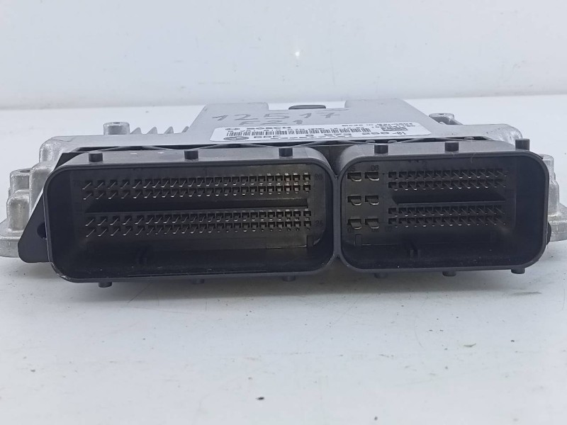 Recambio de centralita motor uce para bmw serie 1 lim. (f21) 116d referencia OEM IAM 857325801 0281019679 E3-A2-25-1