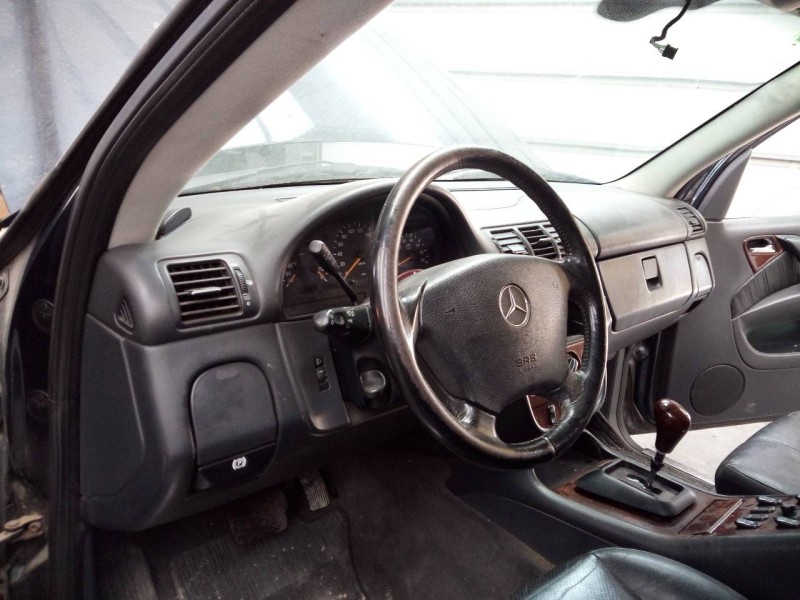 Recambio de salpicadero para mercedes-benz clase m (w163) 430 (163.172) referencia OEM IAM   