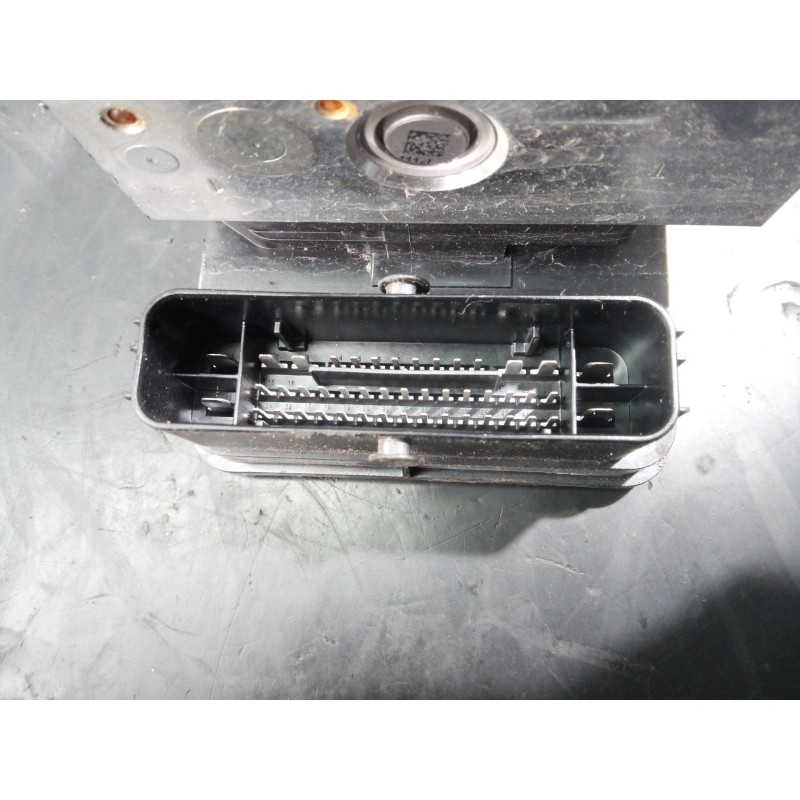 Recambio de abs para land rover evoque hse referencia OEM IAM GJ322C405AF  P3-B8-24-2
