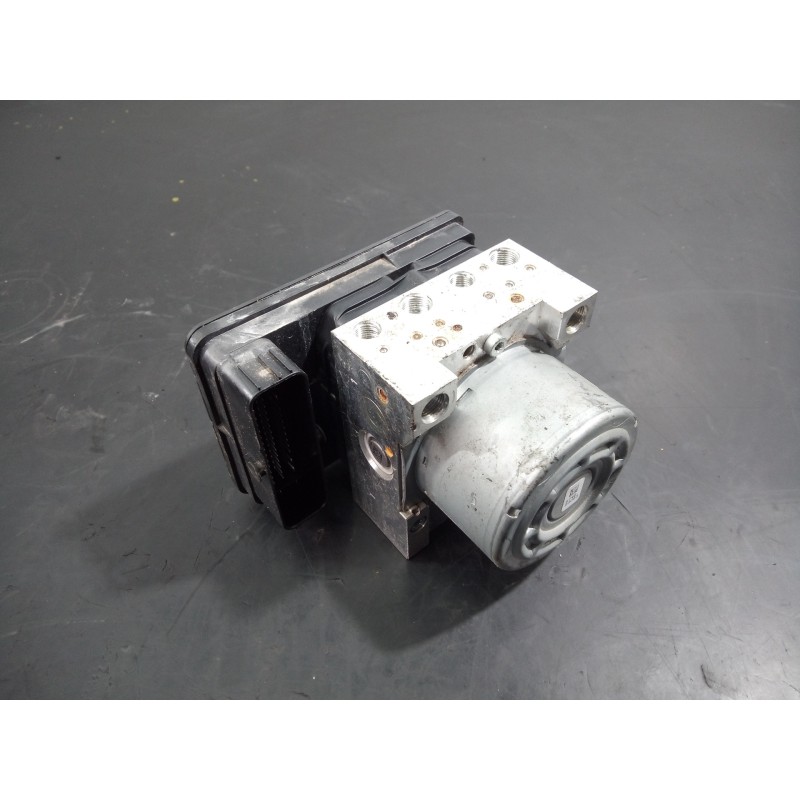 Recambio de abs para land rover evoque hse referencia OEM IAM GJ322C405AF  P3-B8-24-2