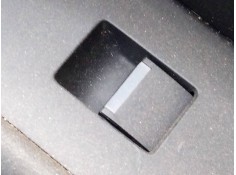 MANDO ELEVALUNAS TRASERO DERECHO 