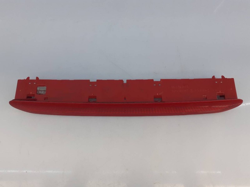 Recambio de luz central de freno para volkswagen passat variant (365) advance bluemotion referencia OEM IAM 1K6945097G  E3-B4-5-